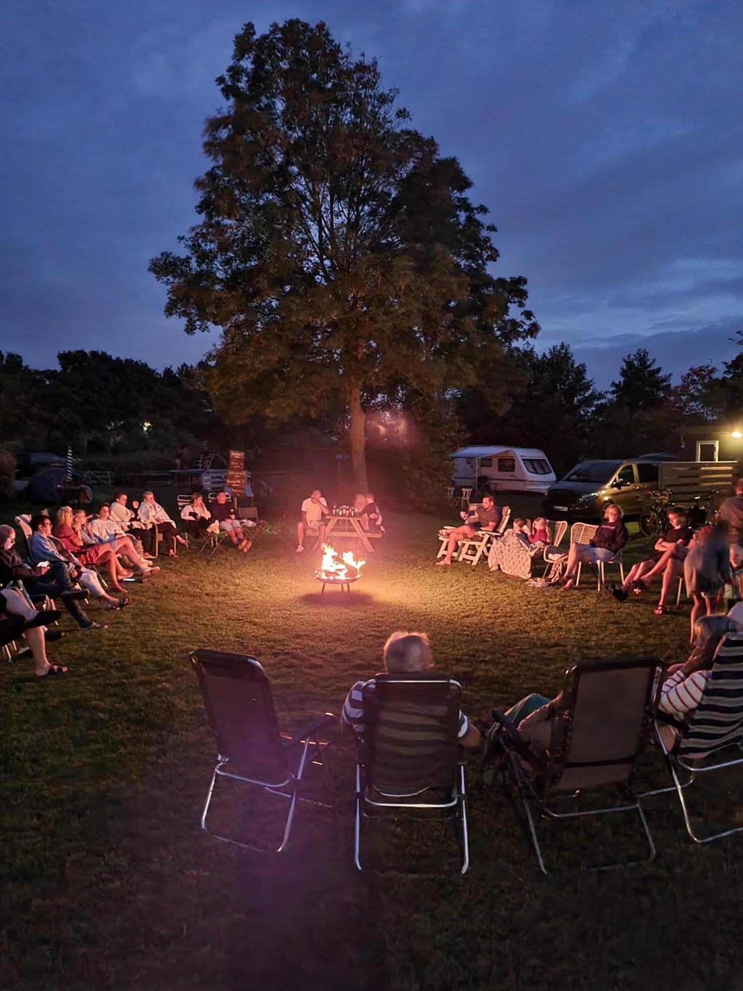 Camping De Tulpenweide Breezand ภายนอก รูปภาพ